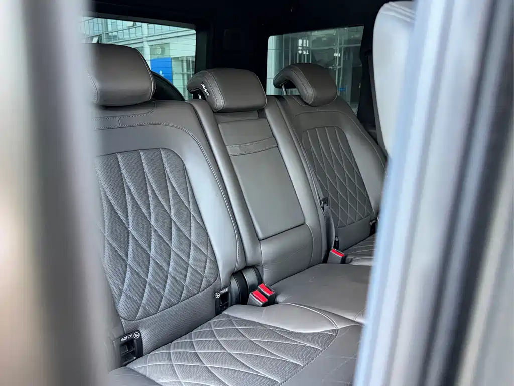 Mercedes-Benz G-Class — миниатюра 10