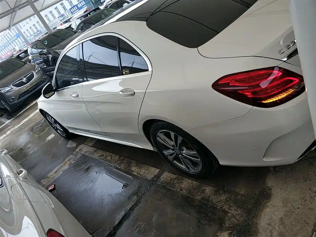 MERCEDES-BENZ  C CLASS