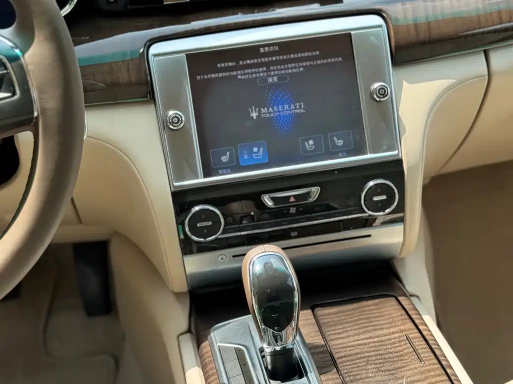 Maserati Quattroporte 3.8T Standard Type, фото 19