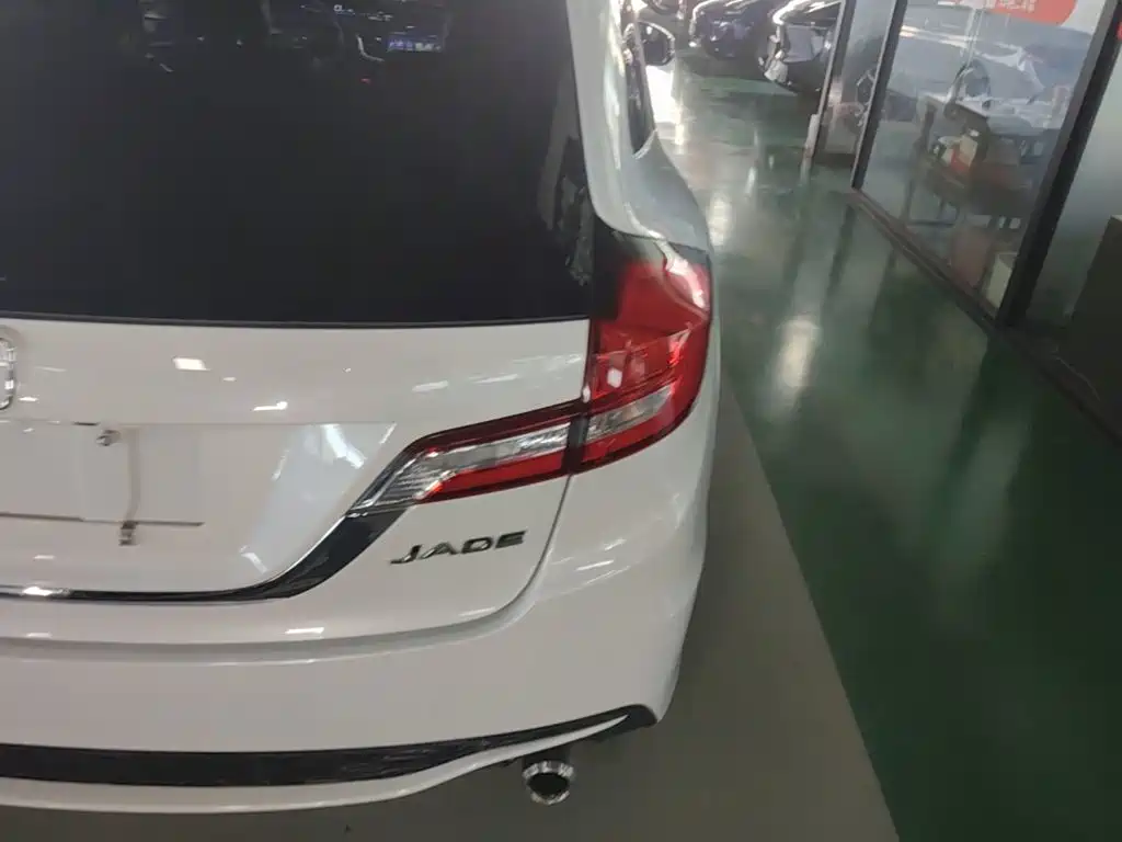 Honda Jade — миниатюра 8