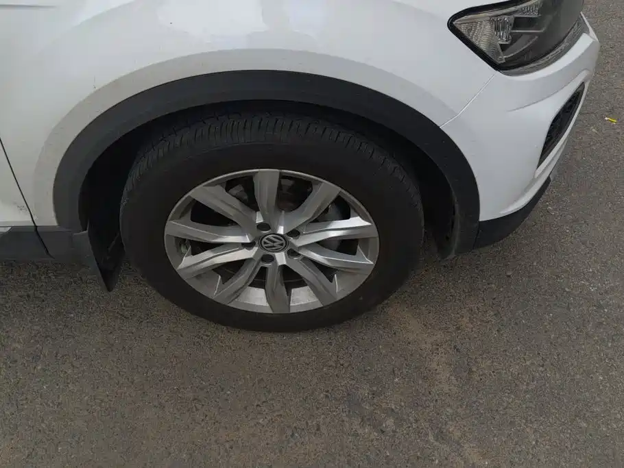 Volkswagen T-Roc — миниатюра 6