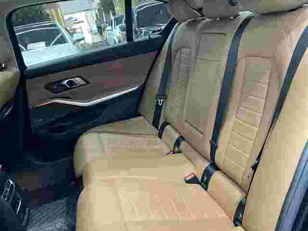 BMW 3 Series — миниатюра 8
