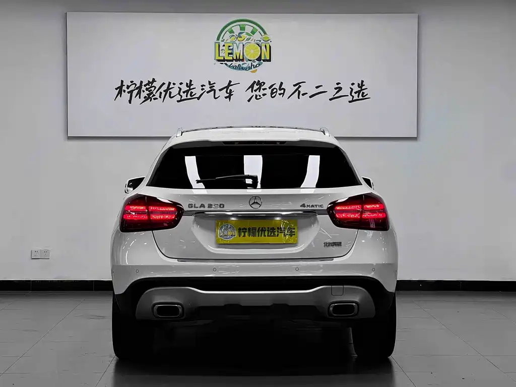 Mercedes-Benz GLA 2017 GLA 220 4MATIC Fashion