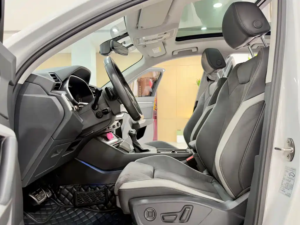 Audi Q3 — миниатюра 10