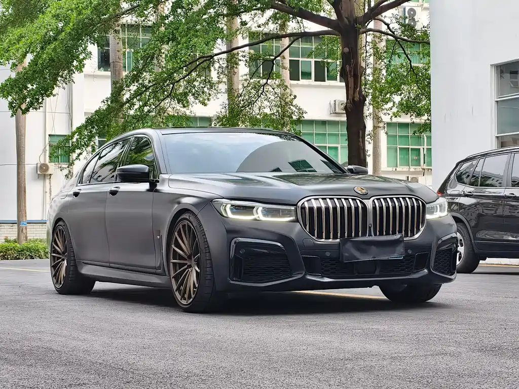 BMW 7 Series 7 2021 740Li xDrive Executive M Sport