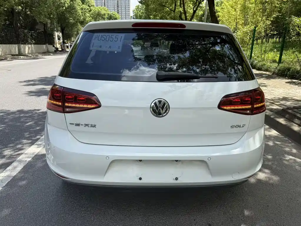 Volkswagen Golf — миниатюра 9