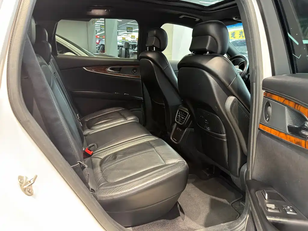 Lincoln MKX — миниатюра 10