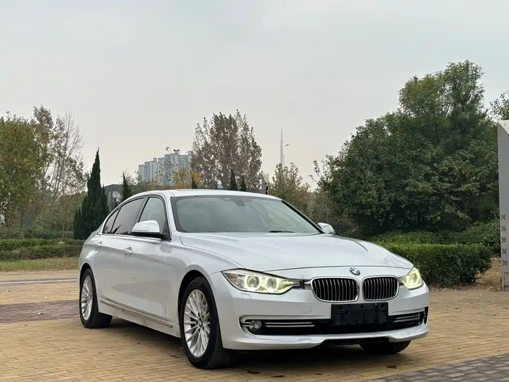 BMW 3 Series — миниатюра 3