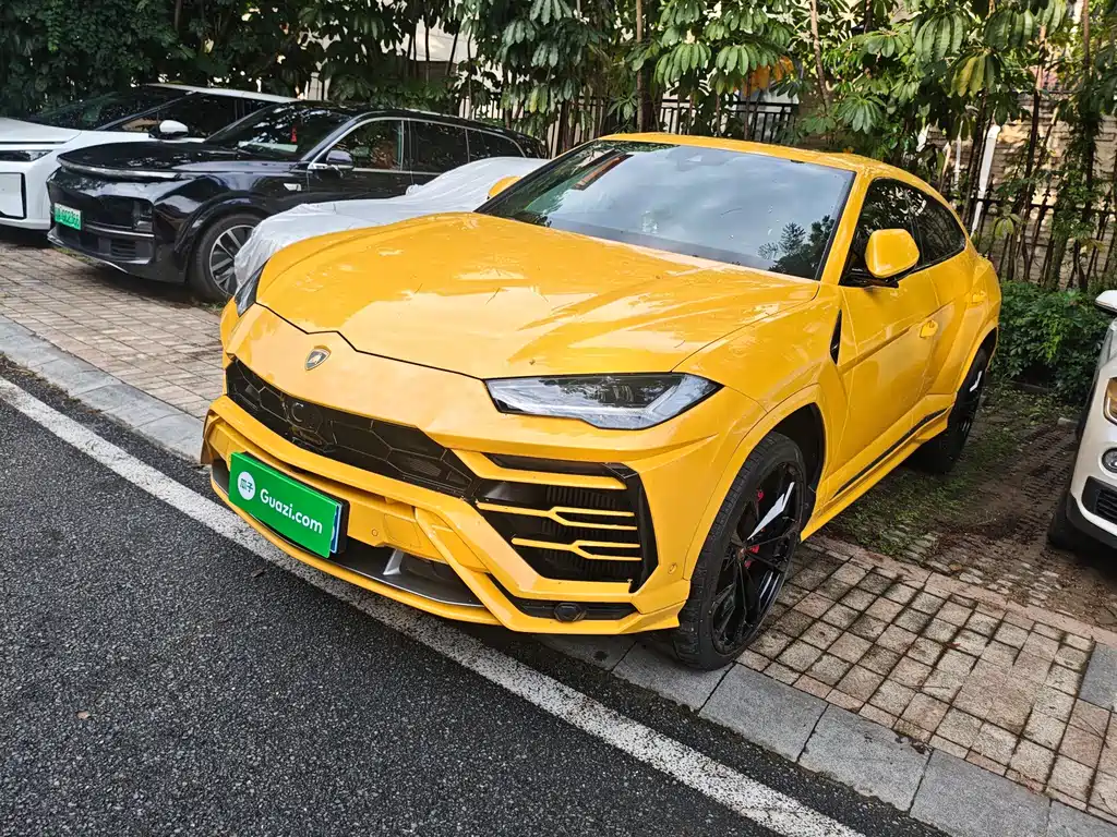 Lamborghini Urus