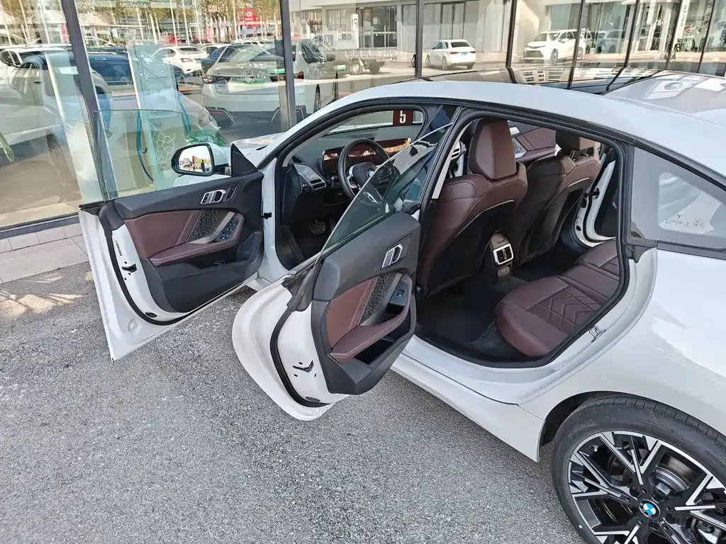 BMW 2 Series 2 2025 225L M Sport