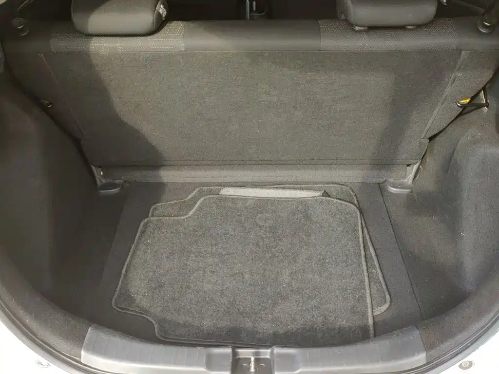 Honda Fit — миниатюра 20