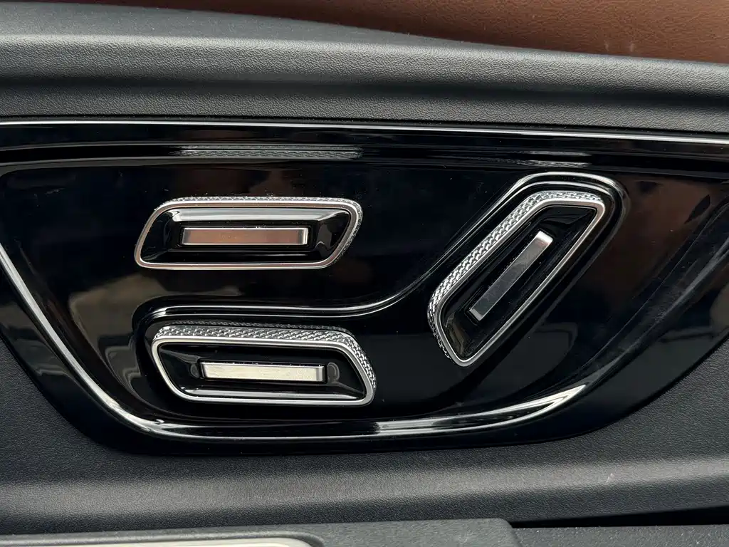 Lincoln Z — миниатюра 13