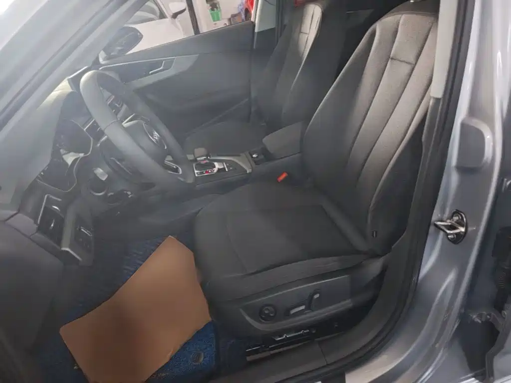 Audi A4L — миниатюра 15
