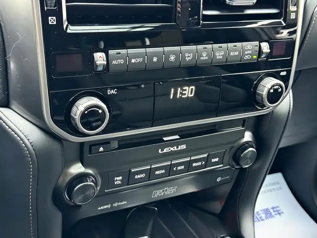Lexus GX — миниатюра 10