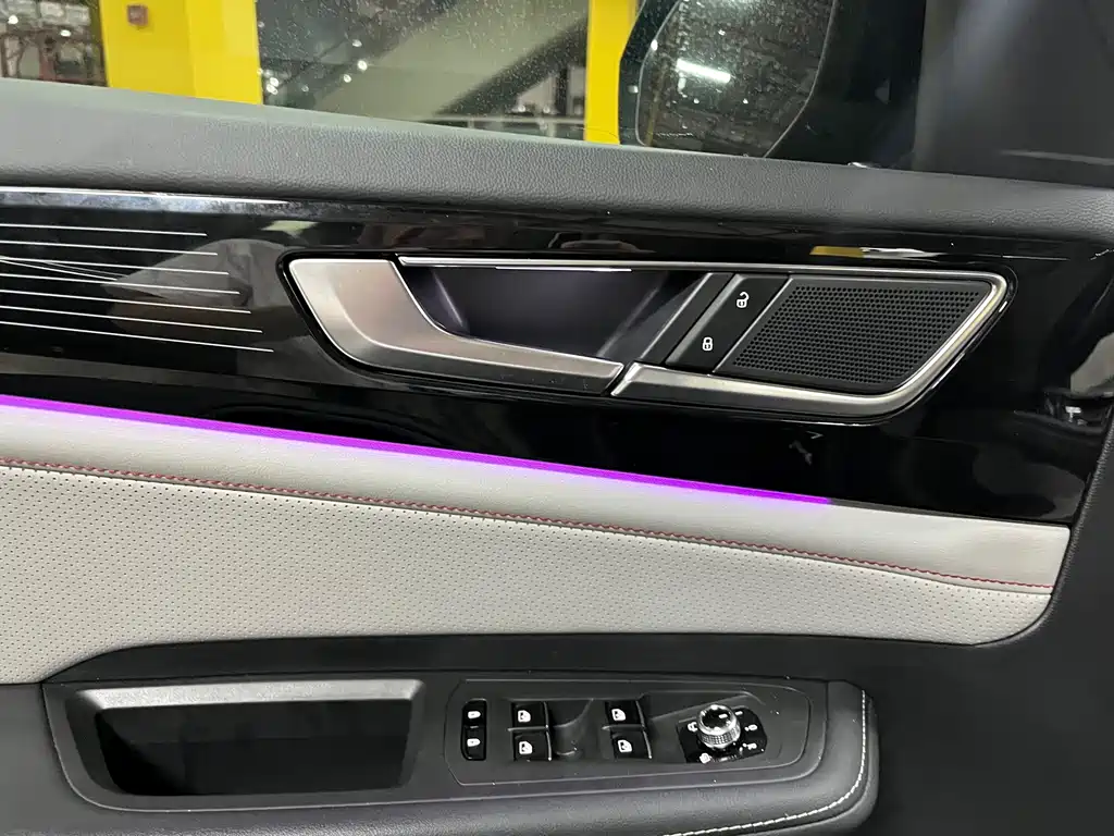 Volkswagen Teramont — миниатюра 12