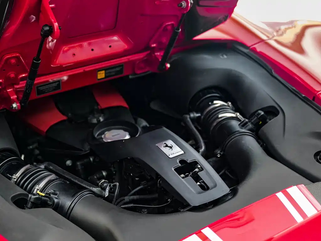 Ferrari F8 — миниатюра 20