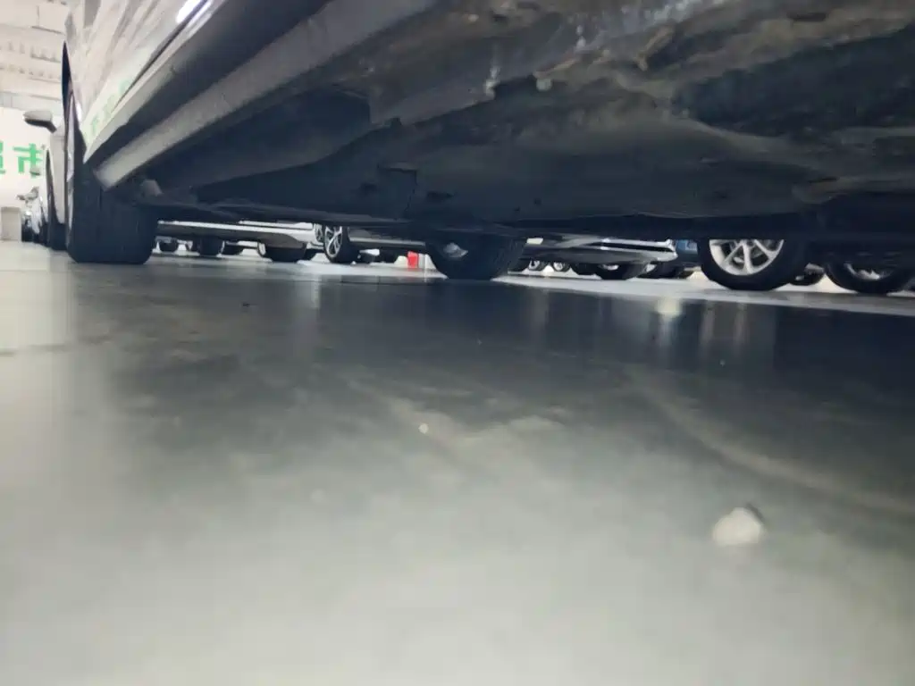Audi A4L — миниатюра 21