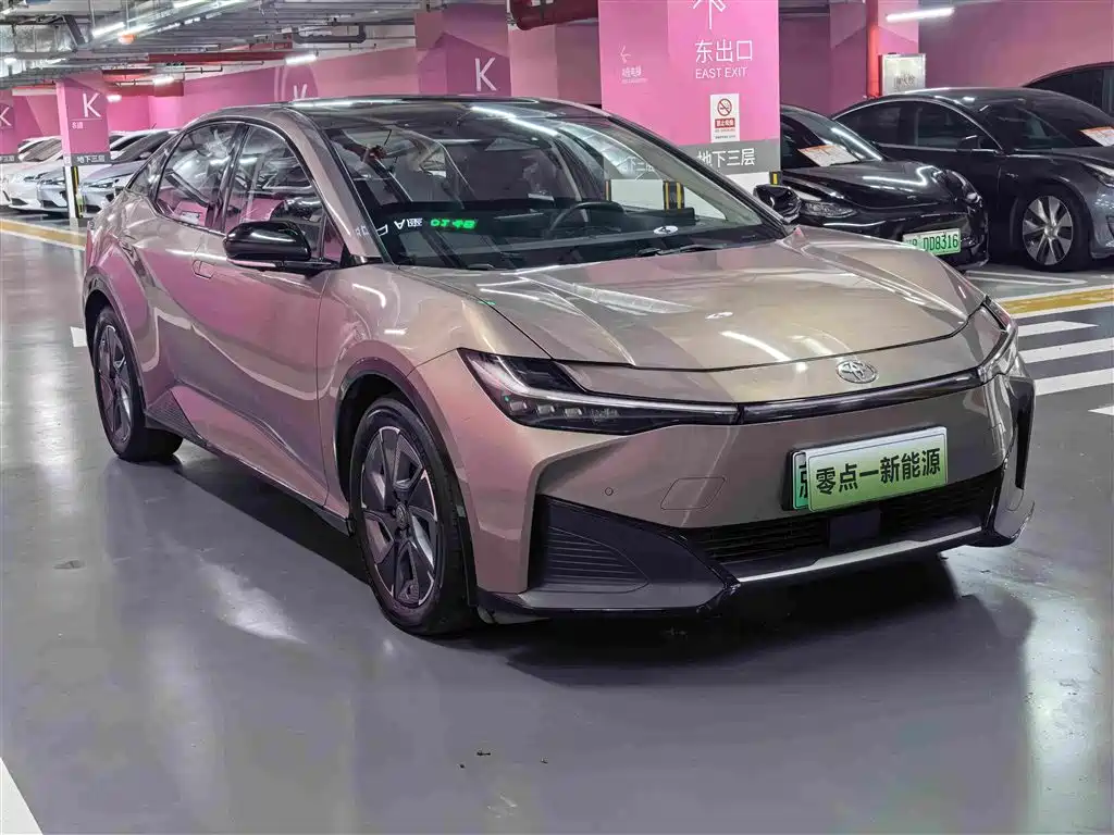 Toyota bZ3 — миниатюра 7