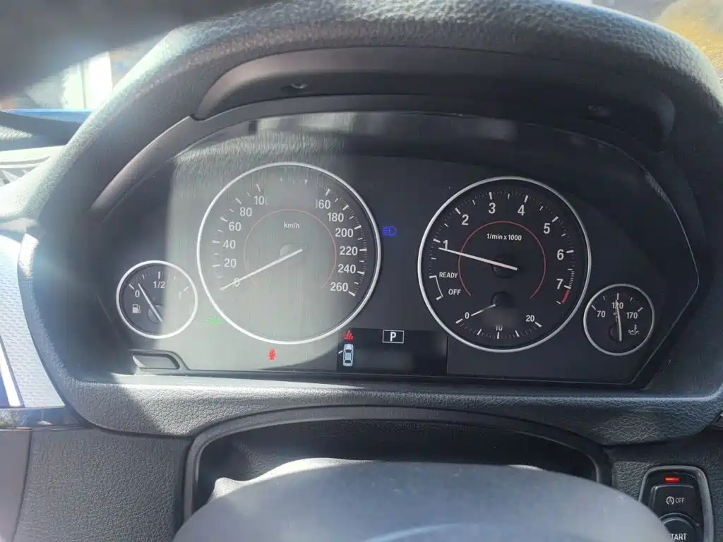 BMW 3 Series — миниатюра 4