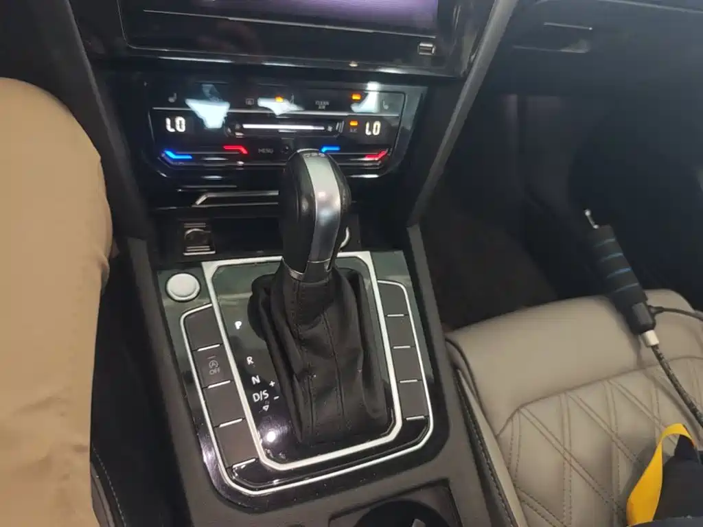 Volkswagen Magotan — миниатюра 14
