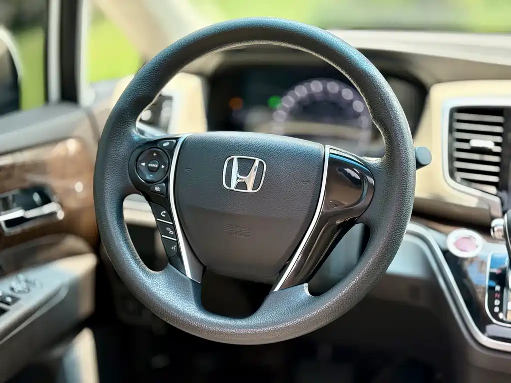Honda Odyssey — миниатюра 8