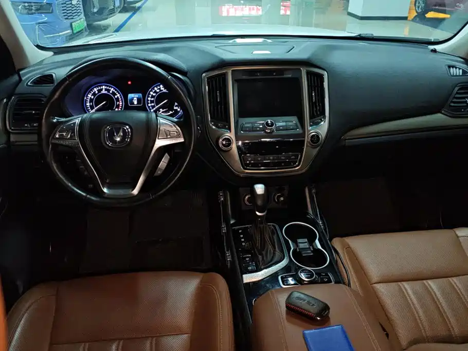 Changan CS95 — миниатюра 12