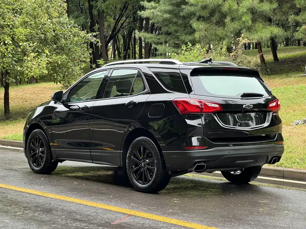 Chevrolet Equinox — миниатюра 8