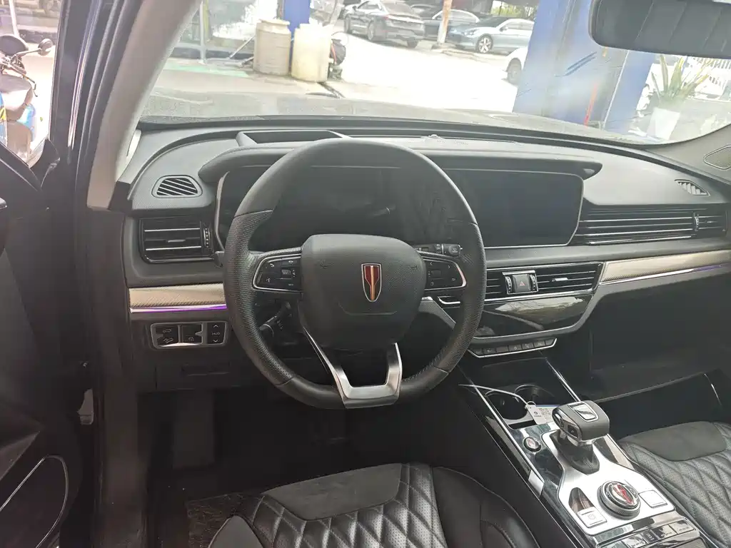 Hongqi Hongqi HS5 — миниатюра 4