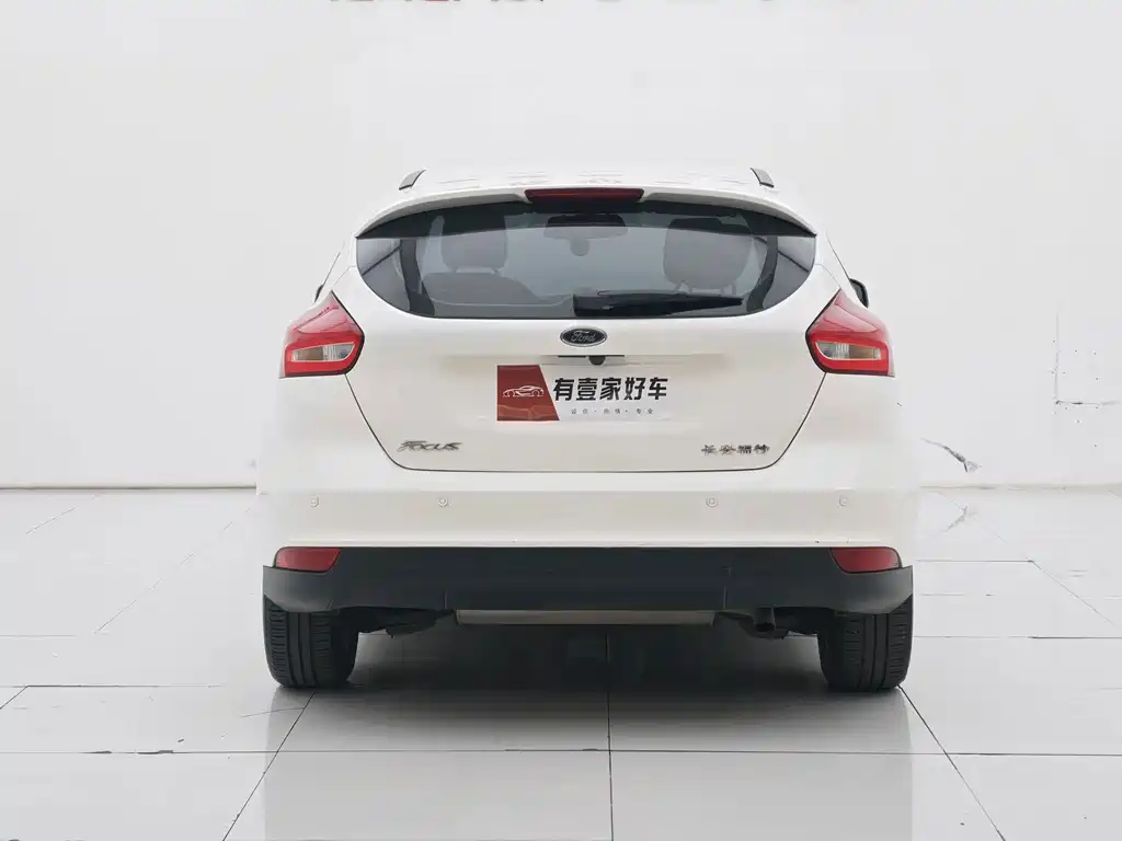 Ford Focus — миниатюра 5