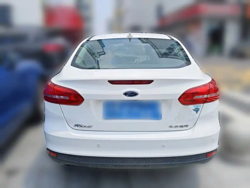 Ford Focus — миниатюра 8