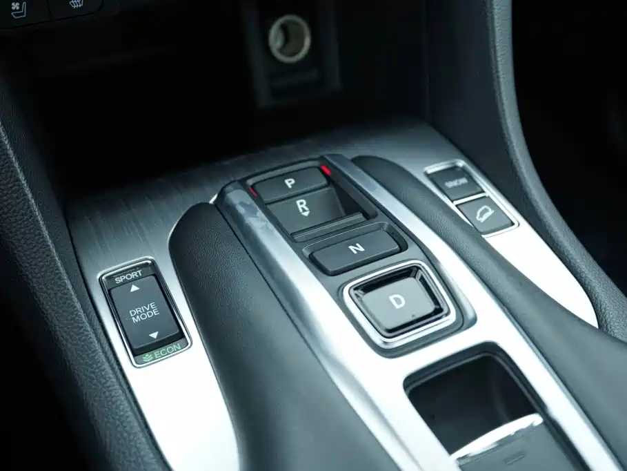 Honda Avancier — миниатюра 8