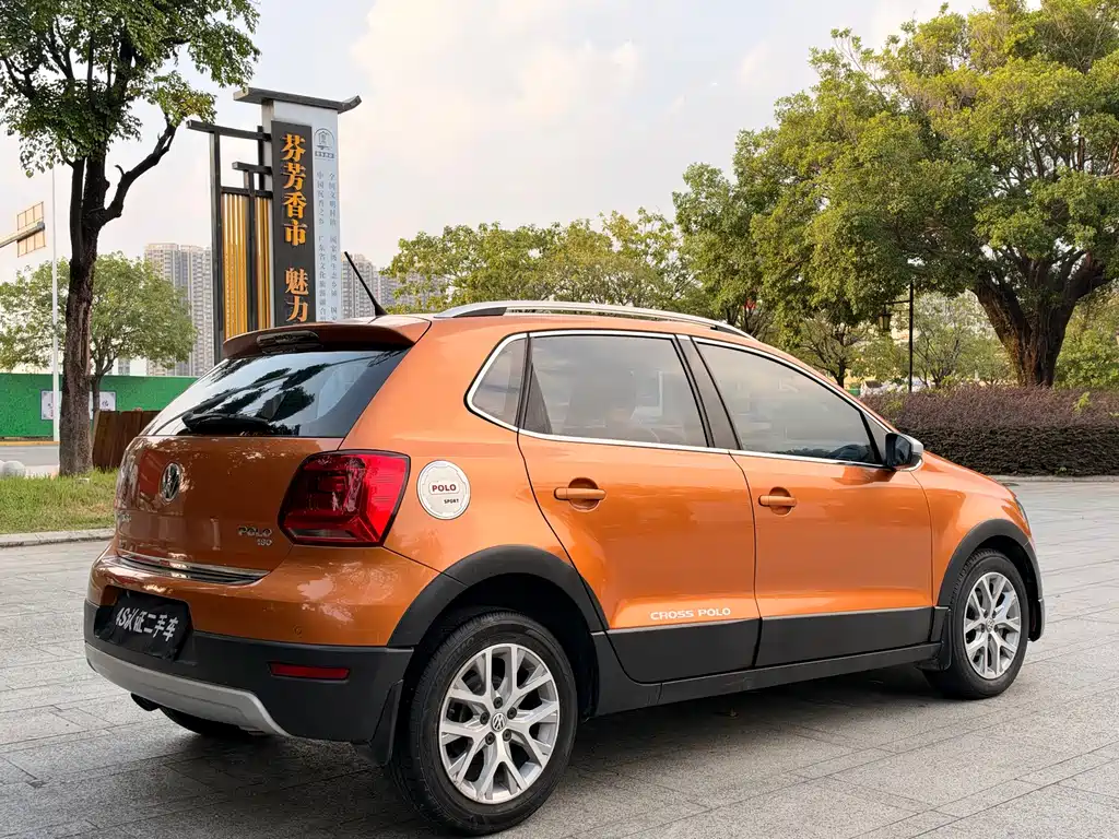 Volkswagen Polo — миниатюра 4