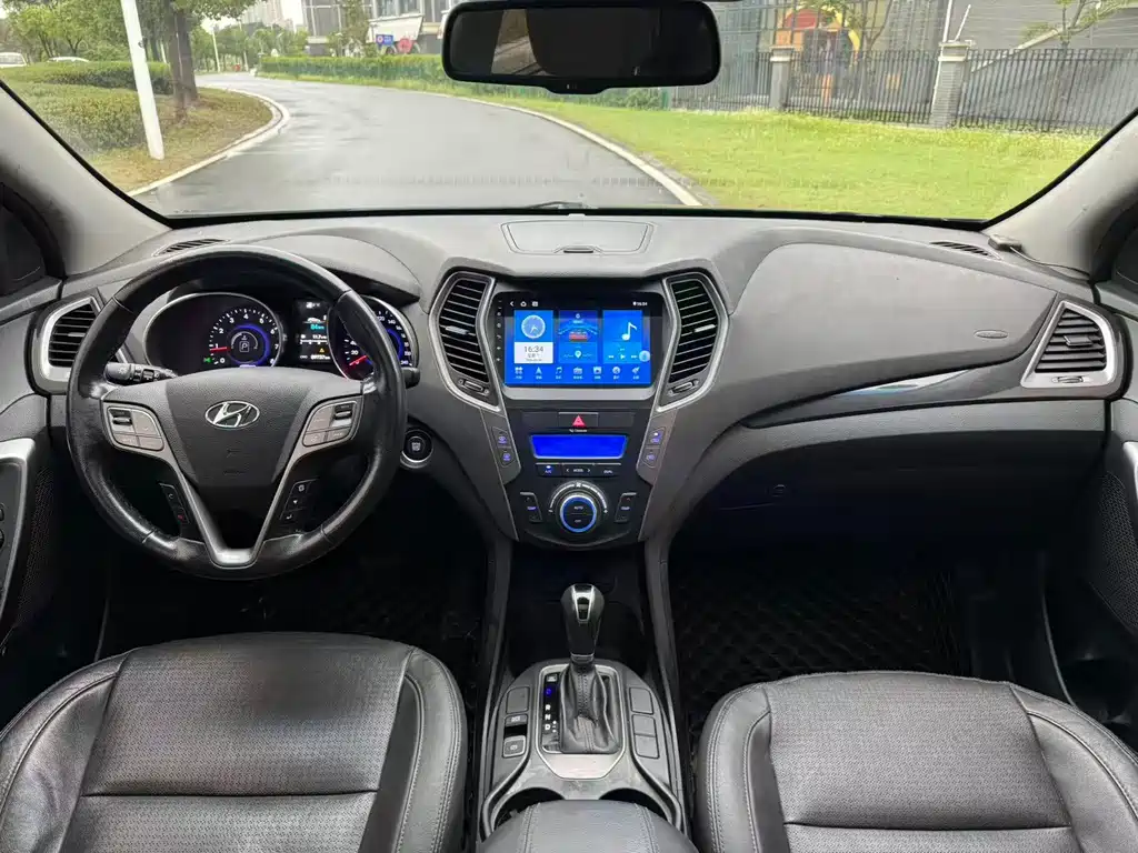Hyundai Santa Fe — миниатюра 11