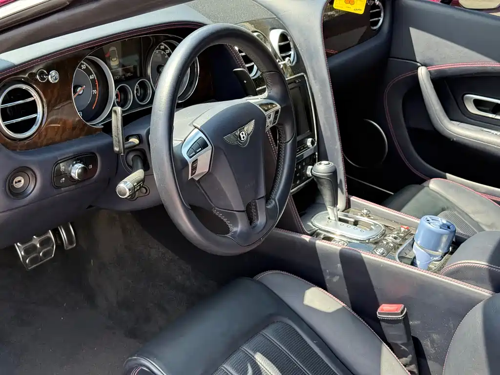 Bentley Continental — миниатюра 15