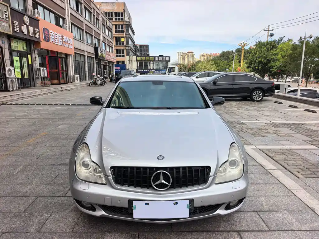 Mercedes-Benz CLS — миниатюра 2