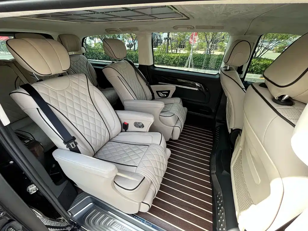 Mercedes-Benz Vito — миниатюра 20