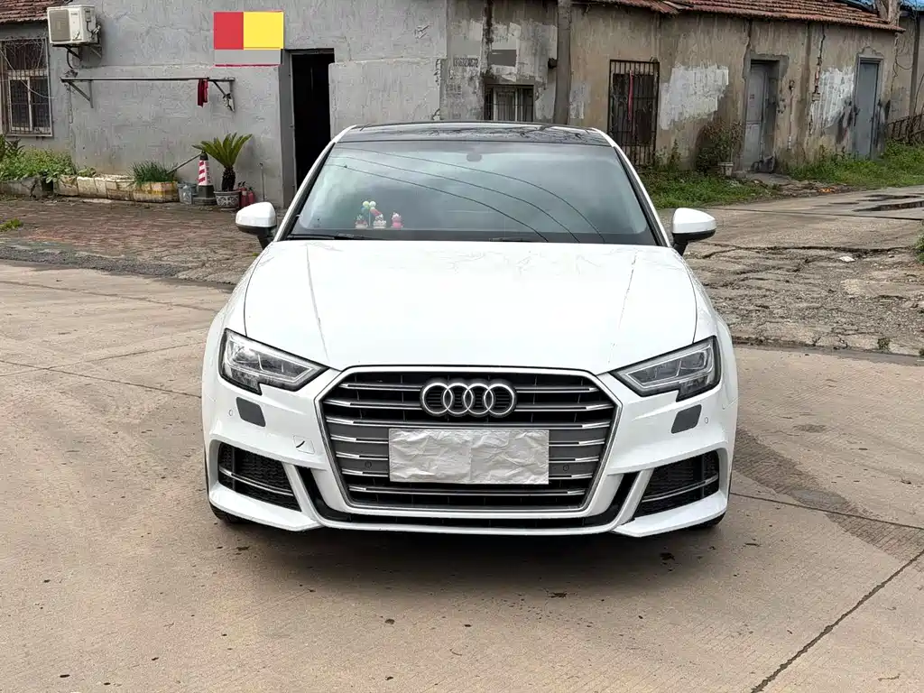 Audi A3 2020 Limousine 35 TFSI Fashion VI