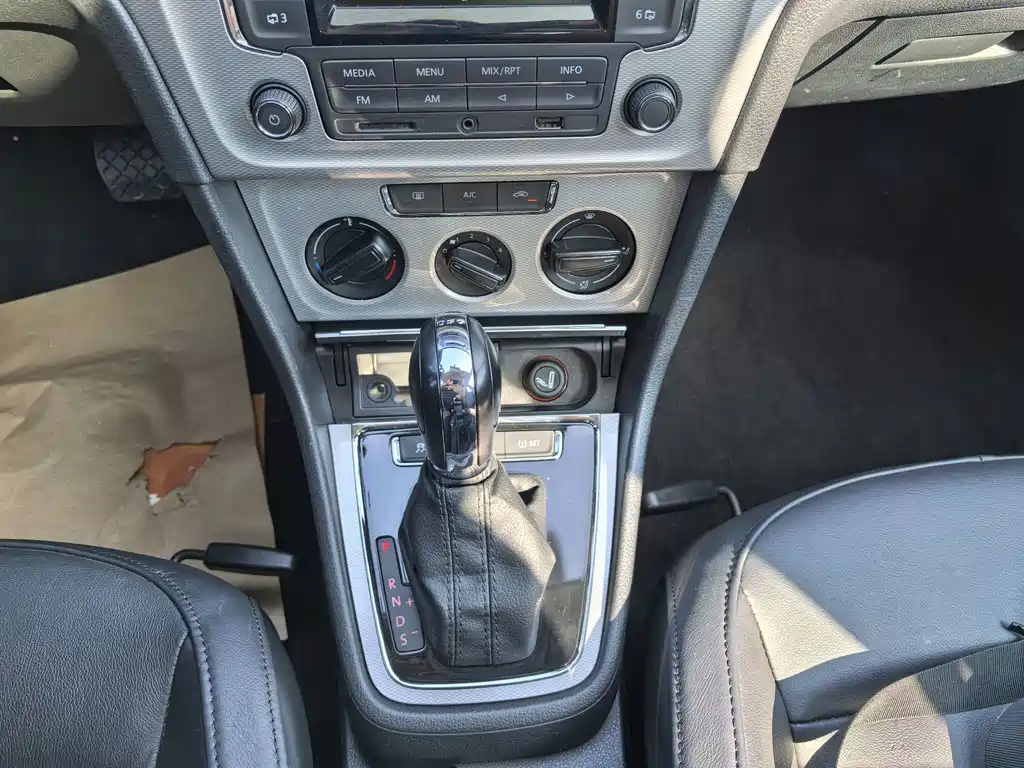 Volkswagen Gran Lavida — миниатюра 11