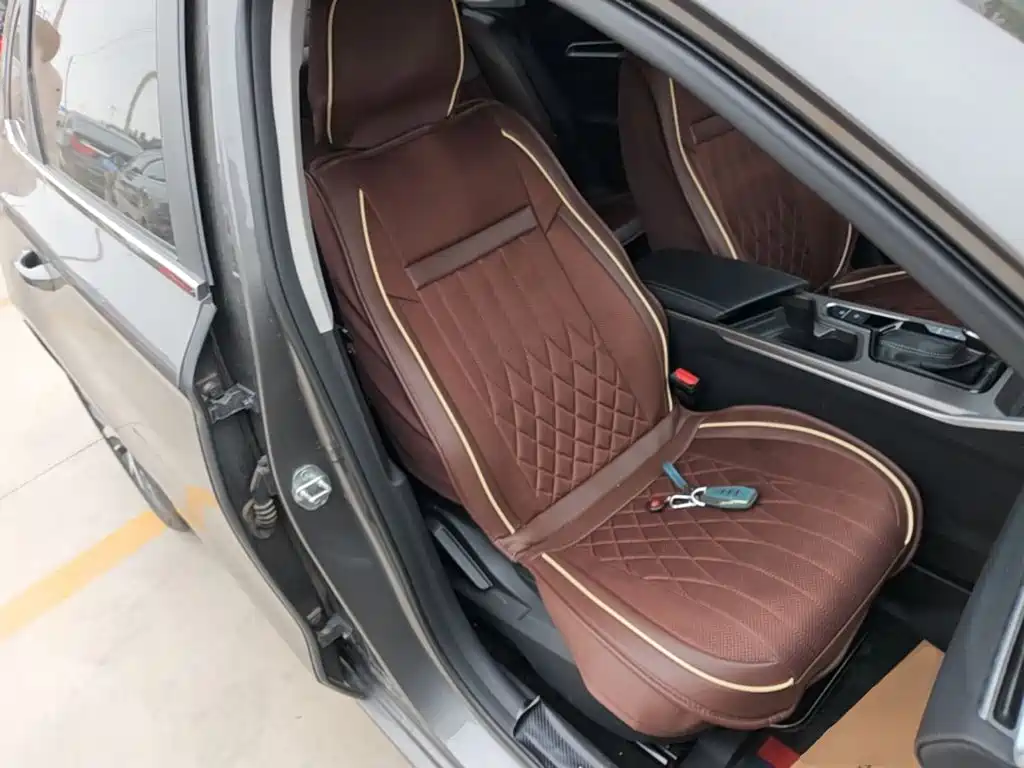 Geely Emgrand — миниатюра 25