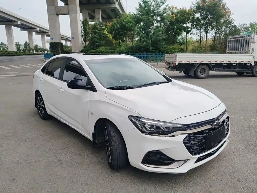 Chevrolet Monza — миниатюра 4