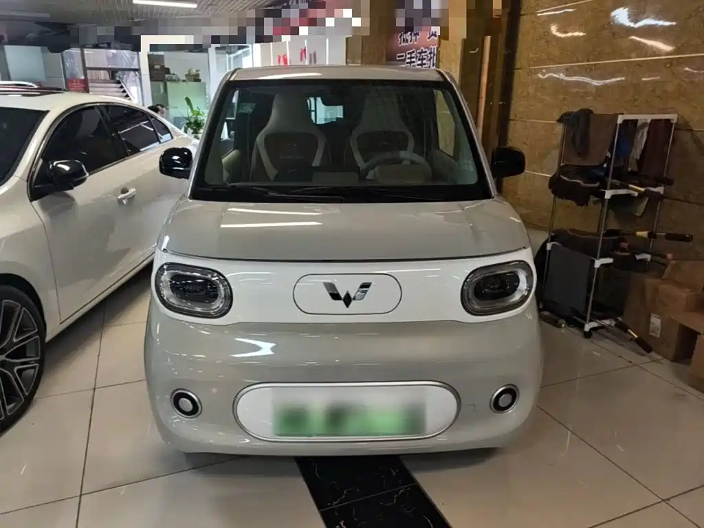 Wuling MINIEV — миниатюра 3