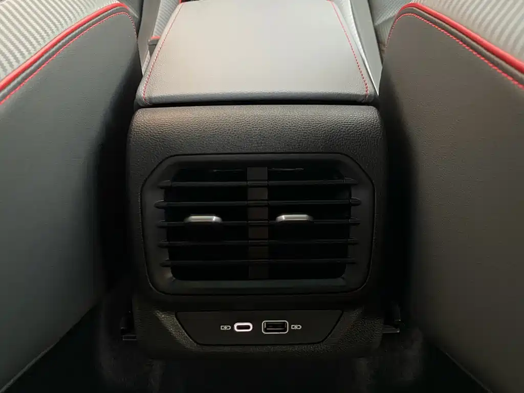 Volkswagen Lamando — миниатюра 14