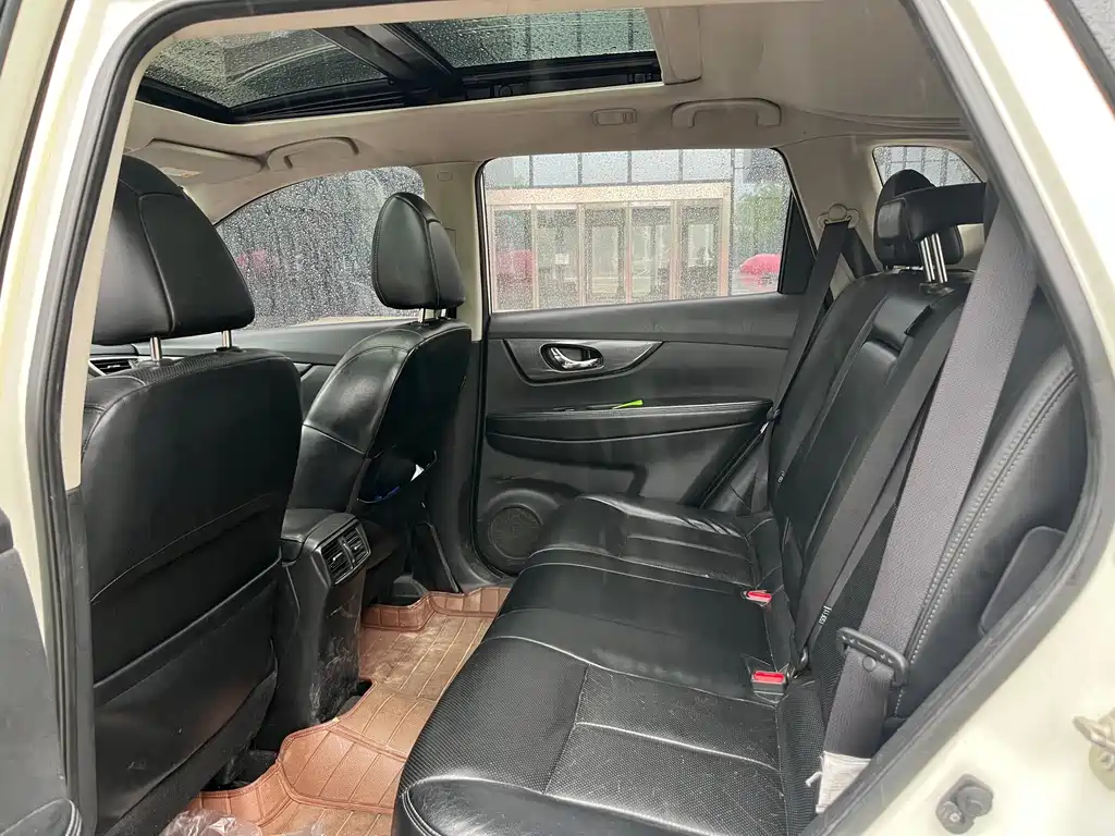 Nissan X-Trail — миниатюра 7