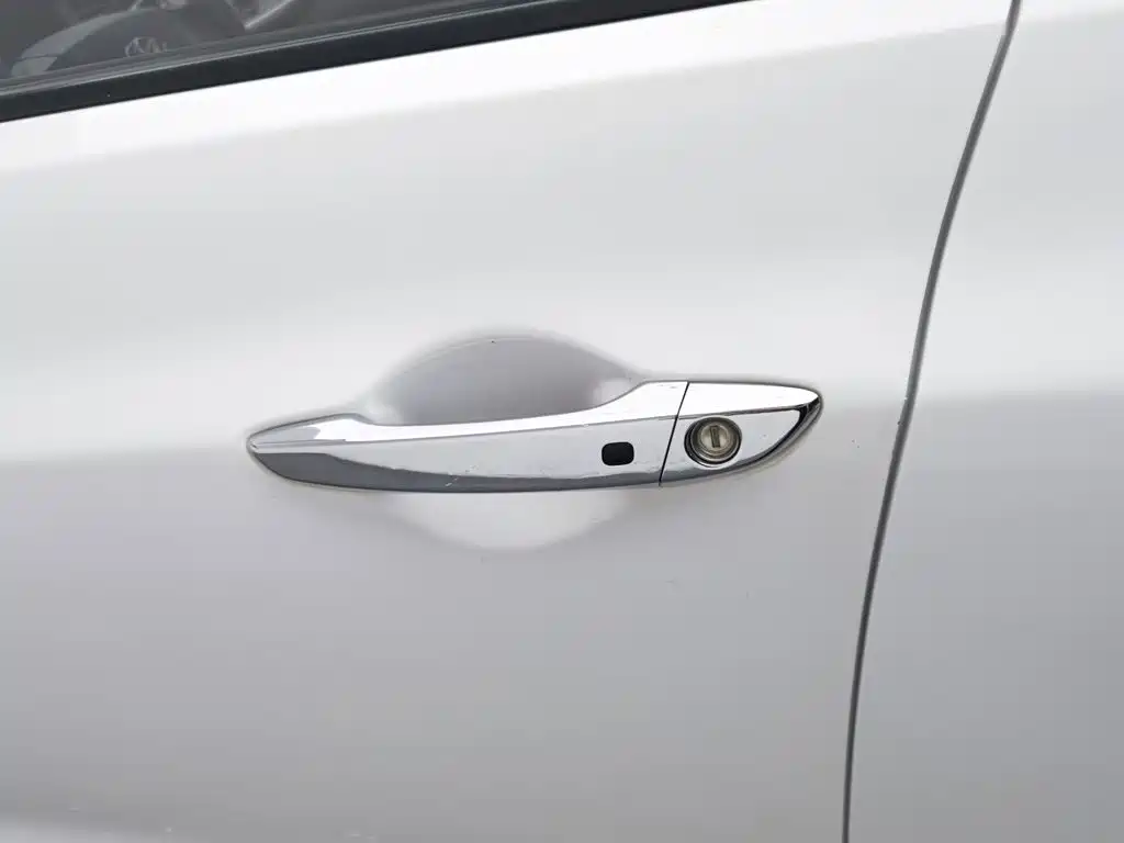 Hyundai Mistra — миниатюра 18