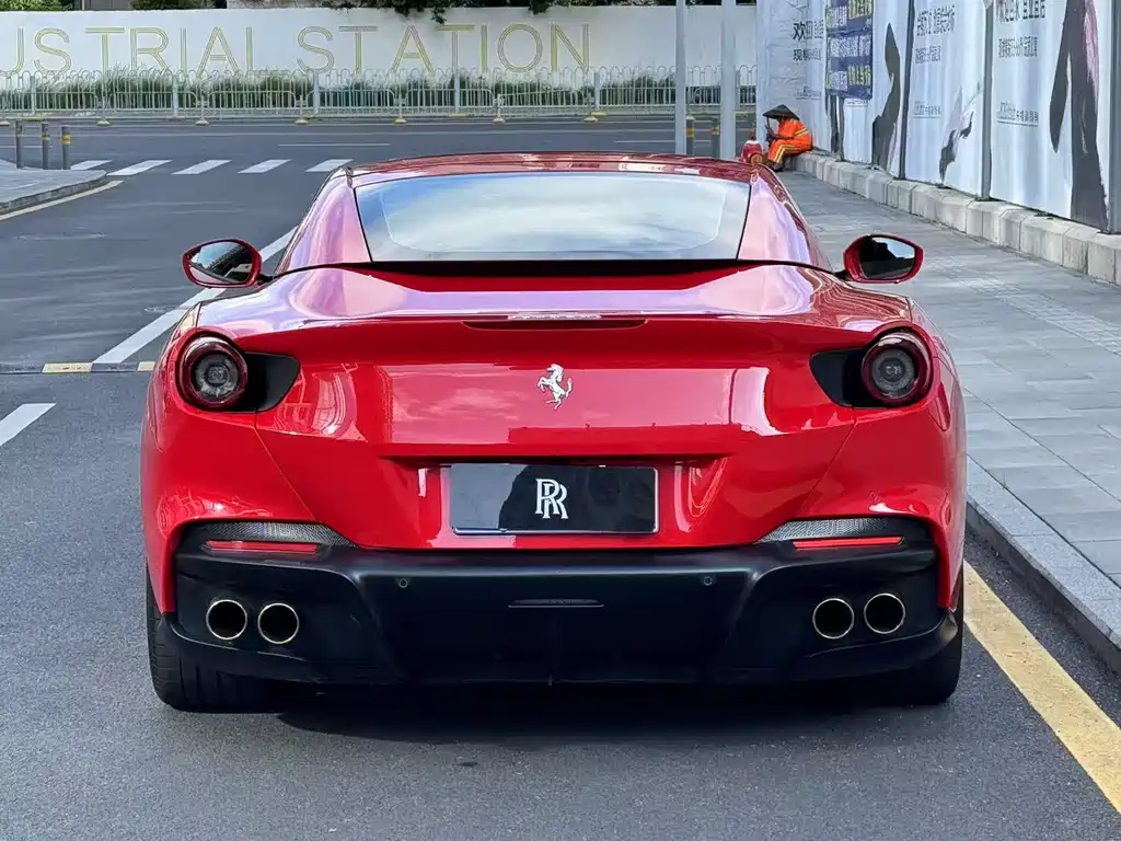FERRARI PORTOFINO