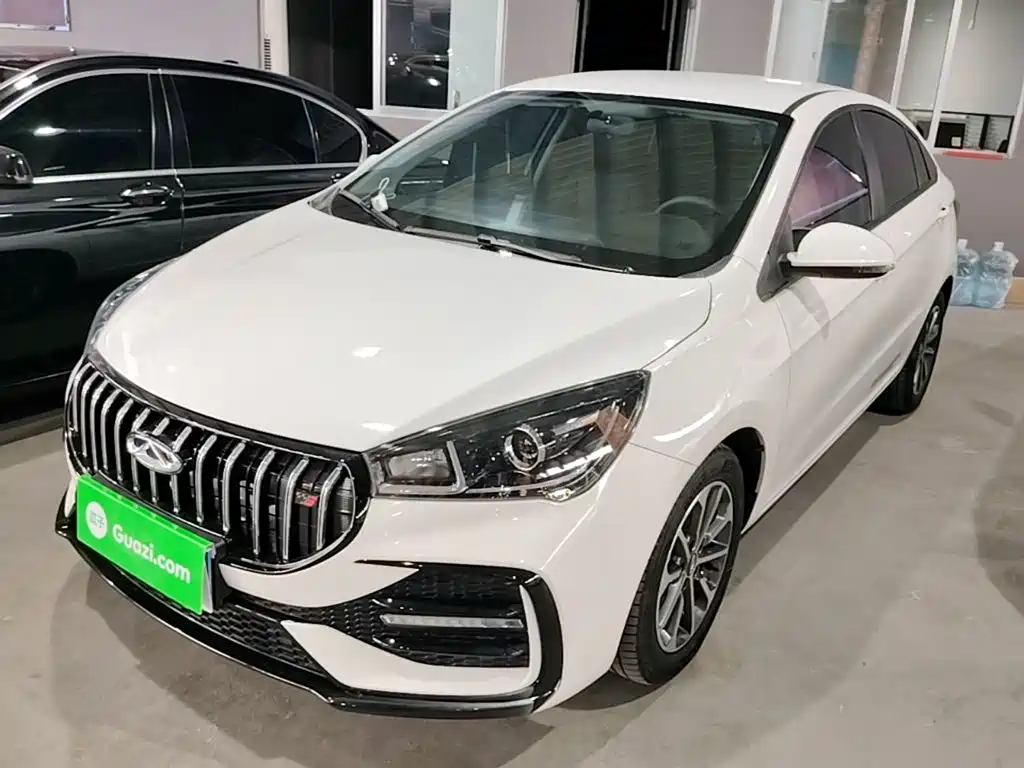 Chery Arrizo 5