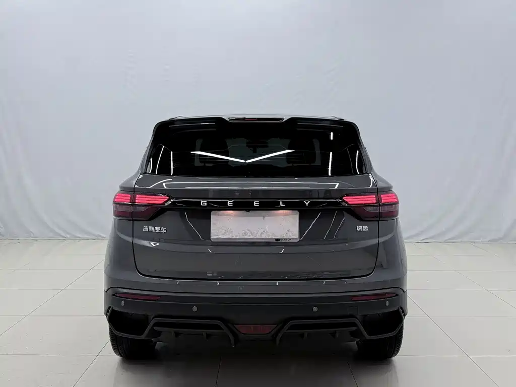 Geely Binyue — миниатюра 12