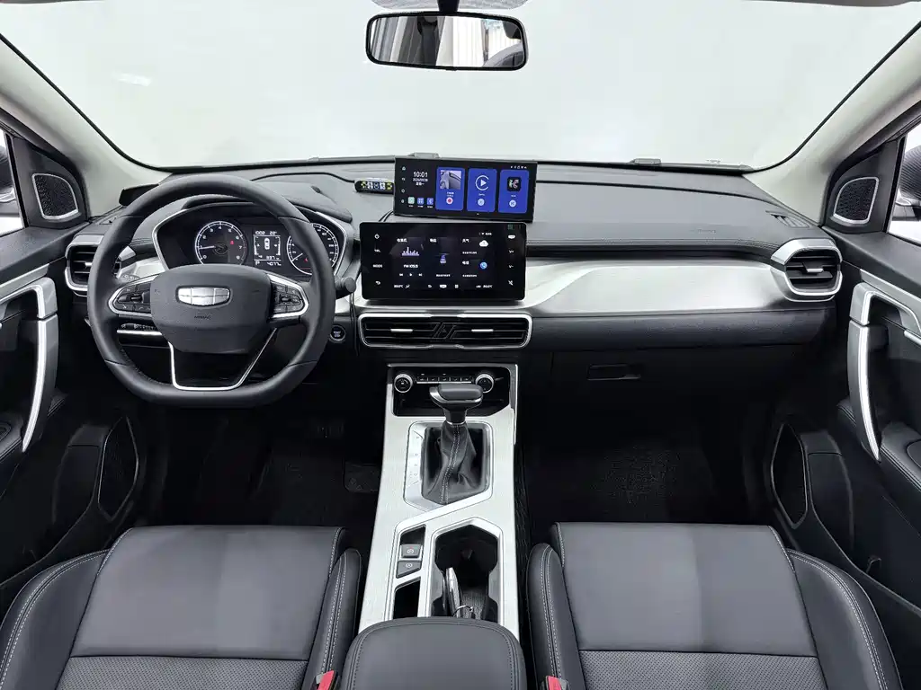 Geely Binyue — миниатюра 6