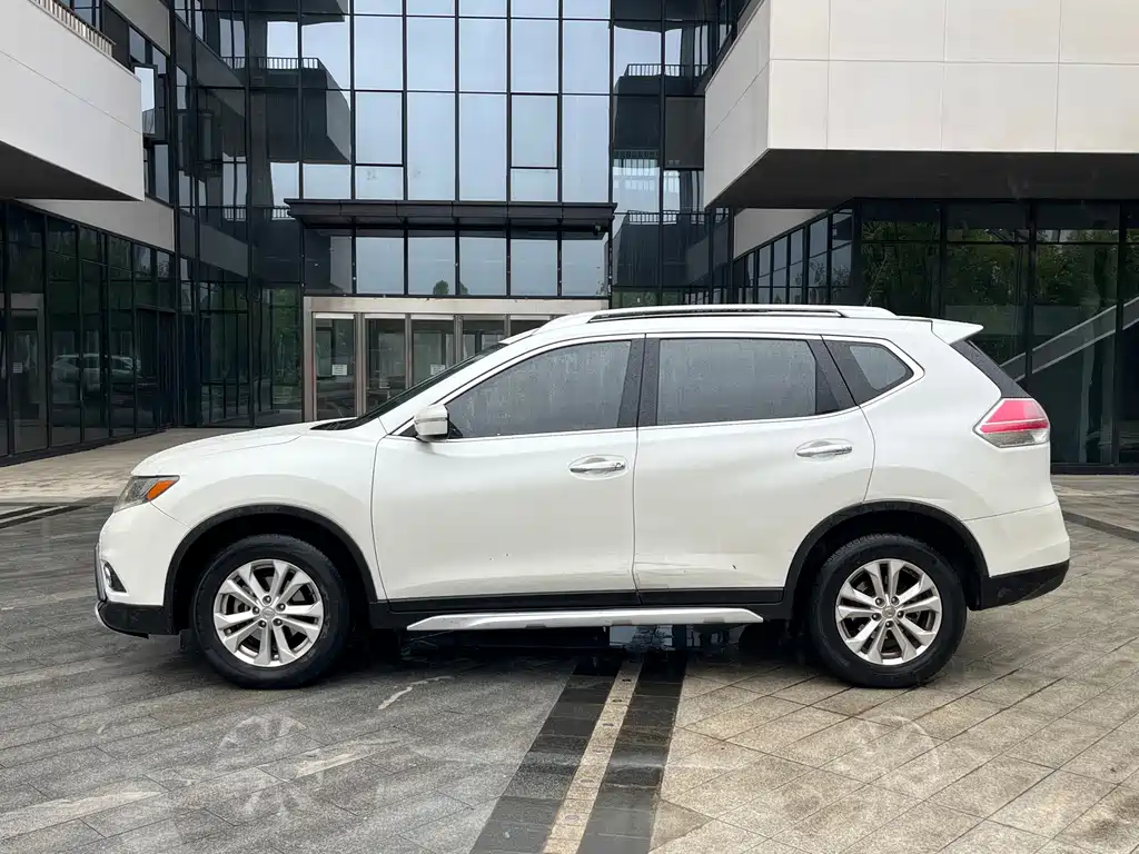 Nissan X-Trail — миниатюра 3