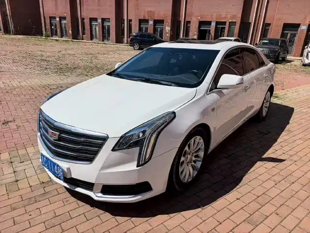 Cadillac XTS